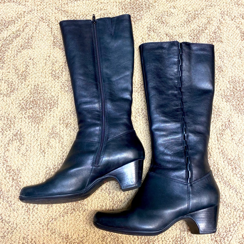 Clarks artisan Leather Boots, Black - size 8
